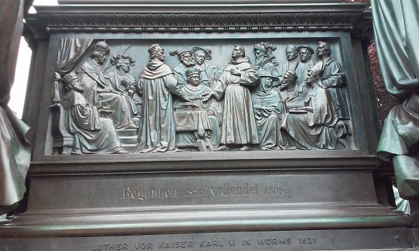 Foto van Luther-monument, Rijksdag