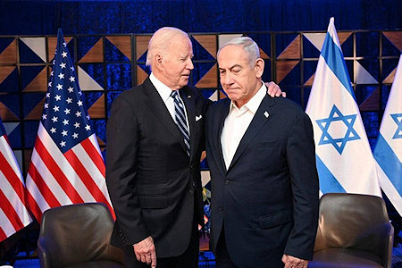 Biden met hand op schouder Netanyahu